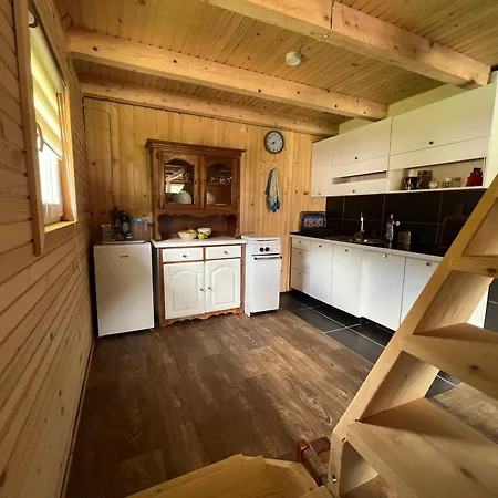 Mirno Mjesto Apartamento Mujakovici